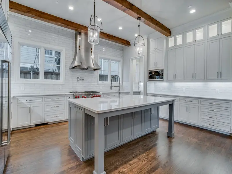 Craft Barnett custom home, photo 13